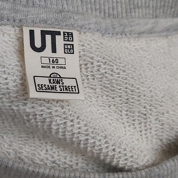 Kaws x uniqlo - Picture 3 of 4